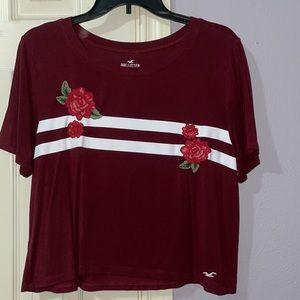 hollister easy tee, maroon, 2 stripes and flowers
